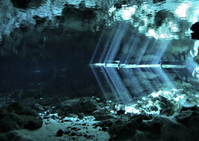 Cenote-Diving-Dos-Ojos-Cave
